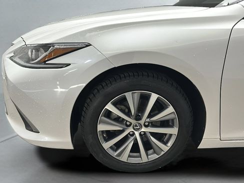Used 2021 Lexus ES 250 w/ Premium Package AWD/4WD image 9