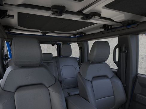 New 2026 Ford Bronco Badlands AWD/4WD image 13