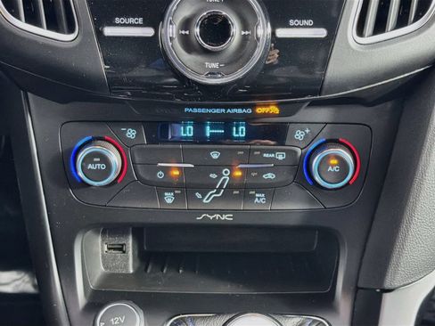 Used 2017 Ford Focus RS AWD/4WD image 16