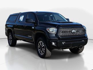 Used 2019 Toyota Tundra SR5 AWD/4WD video 3