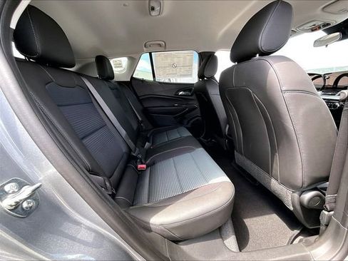 New 2026 Chevrolet Trax LT FWD image 25