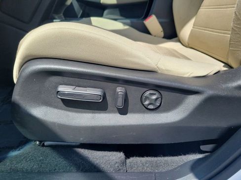 Certified 2021 Honda CR-V EX image 11