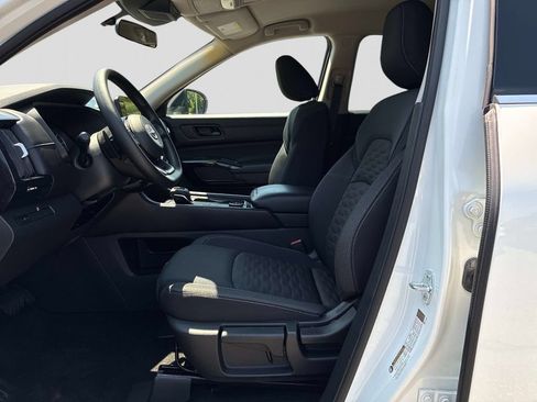 Certified 2025 Nissan Pathfinder S AWD/4WD image 21