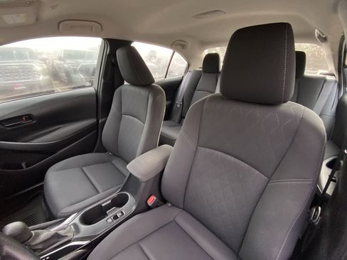 Used 2023 Toyota Corolla LE image 17