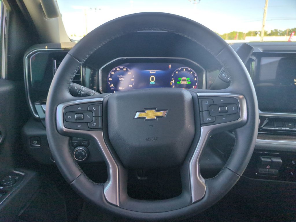 Used 2026 Chevrolet Silverado 1500 LT w/ All Star Edition Plus RWD image 15