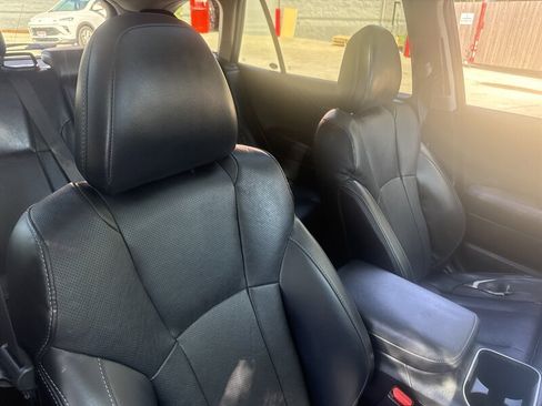 Used 2020 Subaru Outback Limited image 29