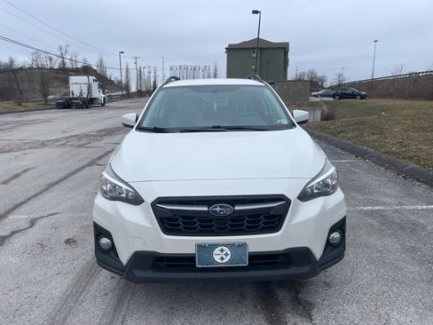 Used 2018 Subaru Crosstrek 2.0i Premium image 2