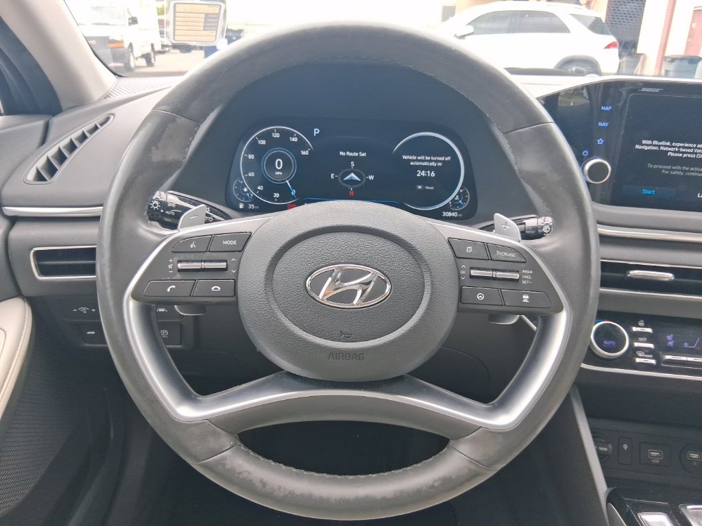 Used 2023 Hyundai Sonata Limited w/ Preferred Accessory Package FWD image 22