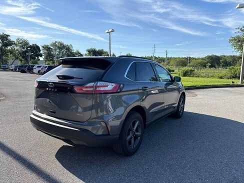 Used 2022 Ford Edge SEL w/ Sport Appearance Package AWD/4WD image 7