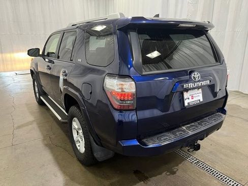 Used 2016 Toyota 4Runner SR5 Premium AWD/4WD image 6
