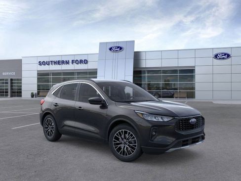 New 2026 Ford Escape SE FWD image 8