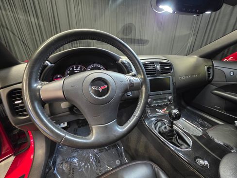 Used 2007 Chevrolet Corvette Z06 w/ Preferred Equipment Group image 24