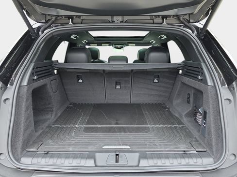 New 2026 Land Rover Range Rover Sport SE AWD/4WD image 12