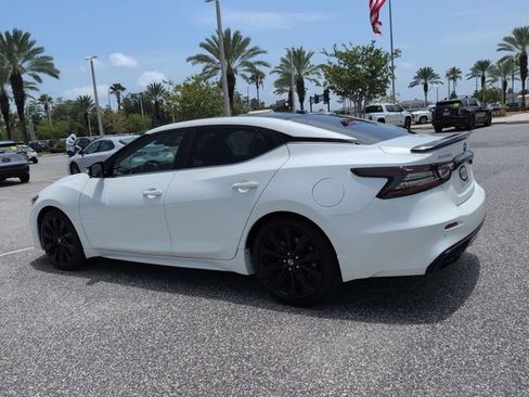 Used 2021 Nissan Maxima SR w/ Sport Mat Group FWD image 6