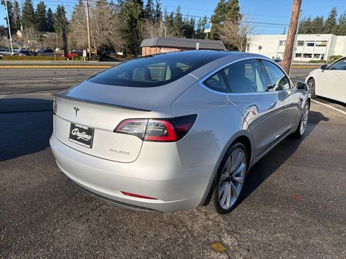 Used 2018 Tesla Model 3 Long Range image 8