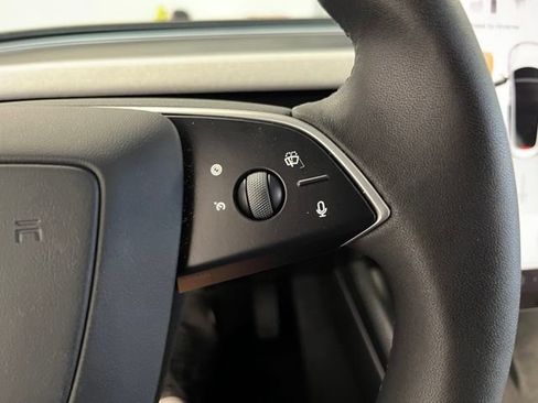 Used 2025 Tesla Model 3 Long Range RWD image 27