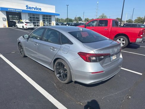 Used 2024 Honda Civic Sport image 6