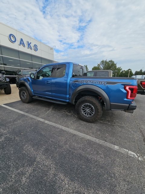 Used 2020 Ford F150 Raptor w/ Equipment Group 802A Luxury AWD/4WD image 2