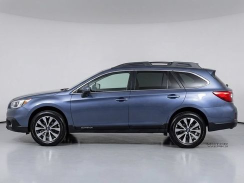 Used 2015 Subaru Outback 2.5i Limited AWD/4WD image 4