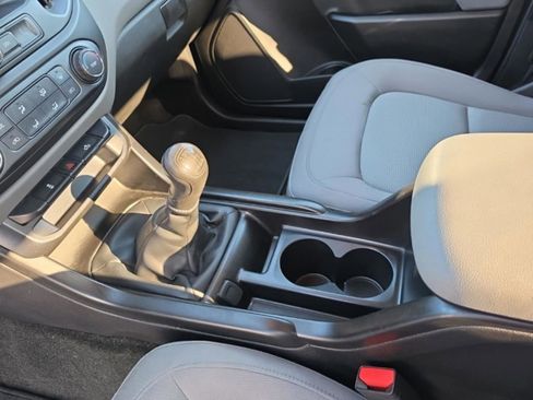 Used 2017 Chevrolet Colorado W/T w/ WT Convenience Package image 22