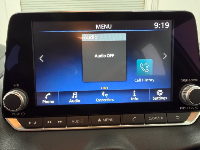 Used 2024 Nissan Sentra SV FWD image 20