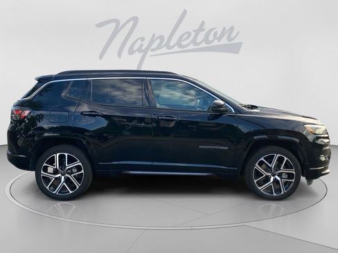 Used 2025 Jeep Compass Limited w/ Elite Group AWD/4WD image 7
