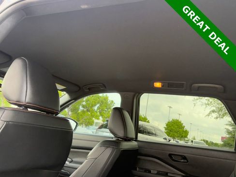 Used 2023 Nissan Pathfinder Rock Creek AWD/4WD image 37