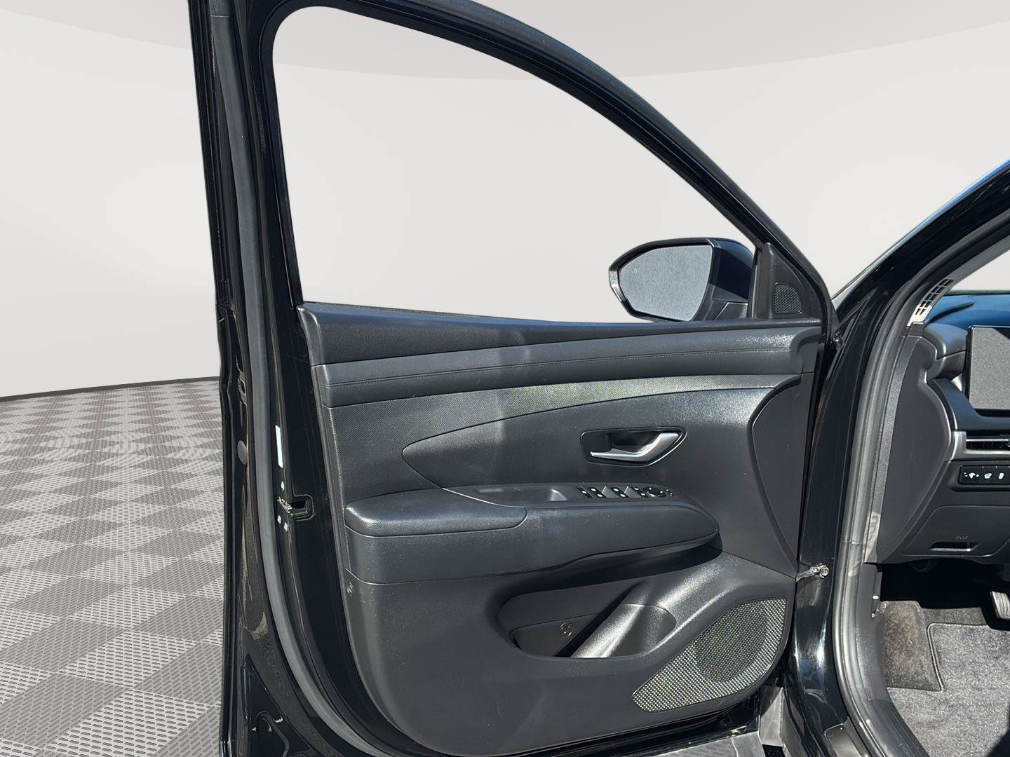 Certified 2025 Hyundai Tucson SEL AWD/4WD image 24