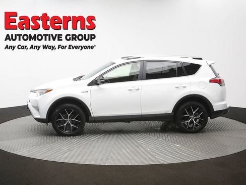 Used 2018 Toyota RAV4 SE AWD/4WD image 61