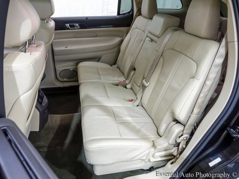 Used 2014 Lincoln MKT AWD w/ Equipment Group 201A image 10