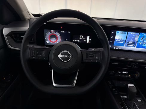 New 2026 Nissan Kicks SV image 17