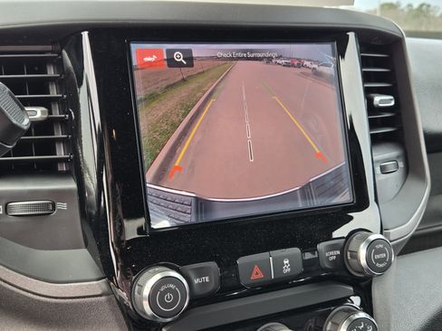 New 2026 RAM 2500 Tradesman AWD/4WD image 11