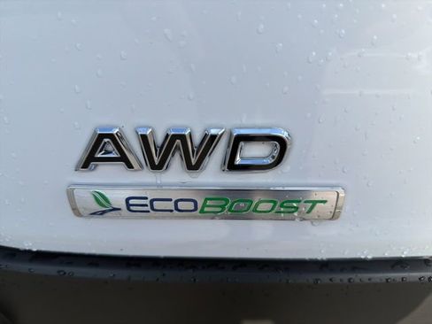 Used 2023 Ford Transit 250 148 High Roof AWD image 7