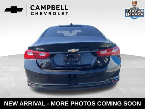 Used 2018 Chevrolet Malibu LT FWD image 4