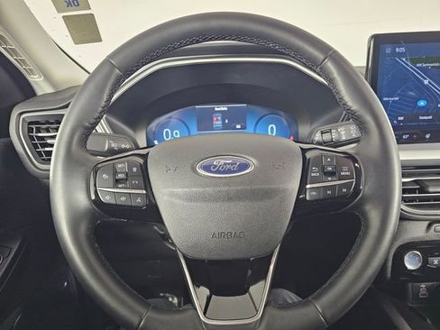 Certified 2024 Ford Escape Platinum image 25