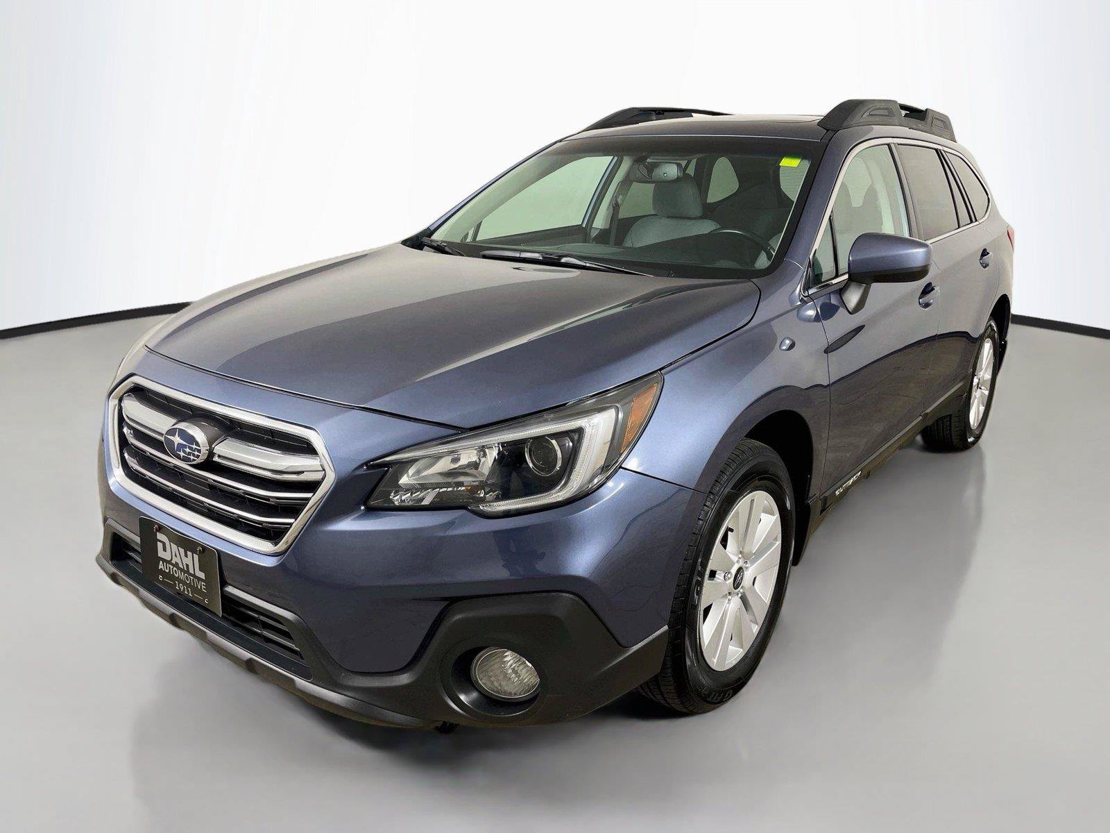 Used 2018 Subaru Outback 2.5i Premium AWD/4WD image 4