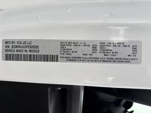 Used 2023 RAM ProMaster 3500 w/ Driver Convenience Group FWD image 17