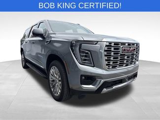 Used 2025 GMC Yukon XL Denali AWD/4WD video 1