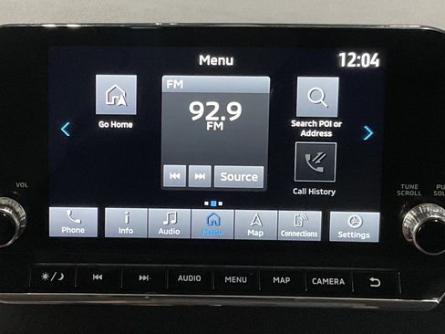 Used 2024 Mitsubishi Outlander SE Black Edition image 16