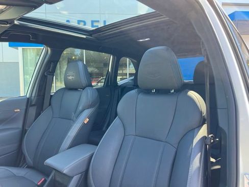 Used 2025 Subaru Forester Wilderness w/ Wilderness Package AWD/4WD image 16
