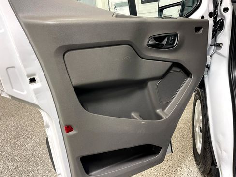 Used 2021 Ford Transit 350 XLT image 11
