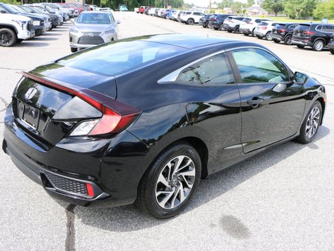 Used 2020 Honda Civic LX image 8