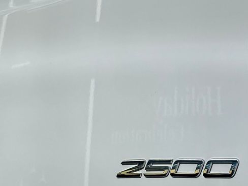 Used 2025 Mercedes-Benz Sprinter 2500 image 37