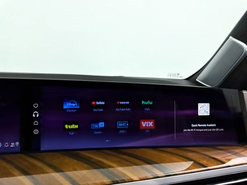 Used 2025 Cadillac Escalade ESV Sport Platinum w/ LPO, ONYX Package image 35