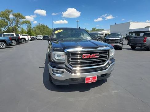 Certified 2019 GMC Sierra 1500 SLE w/ SLE Value Package AWD/4WD image 3
