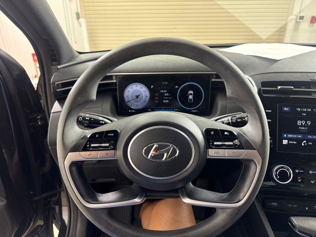 Certified 2022 Hyundai Santa Cruz SEL w/ Activity Package FWD image 33