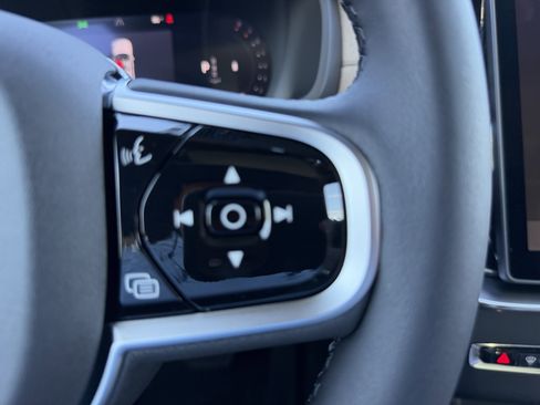 New 2026 Volvo XC90 B6 Plus w/ Protection Package image 29