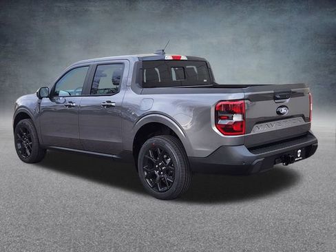 New 2026 Ford Maverick Lariat w/ Black Appearance Package image 5
