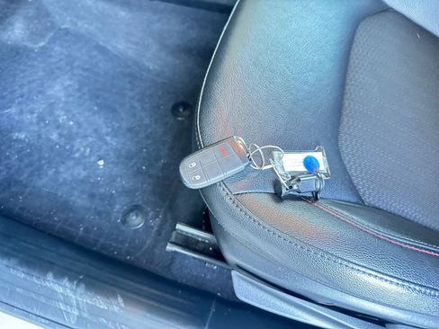 Used 2025 Jeep Compass Trailhawk w/ Trailer Tow Group image 22