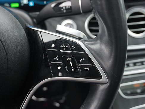 Used 2022 Mercedes-Benz E 450 4MATIC Sedan image 51